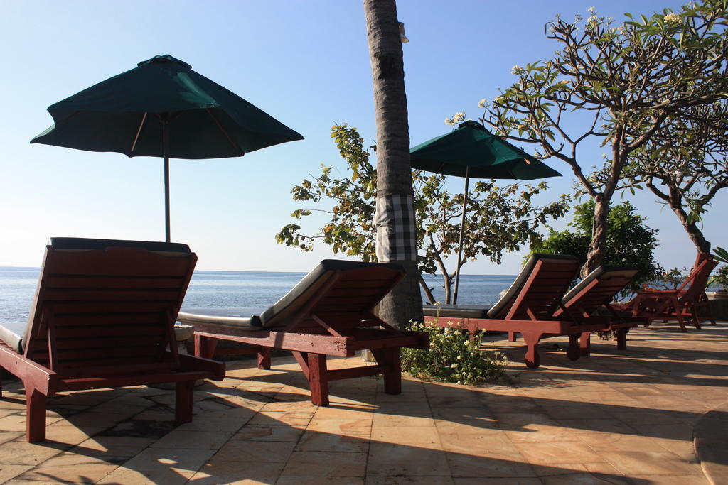 Hotel Cleopatra Beach Bungalows Lovina Exterior foto